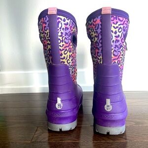 Bogs children’s winter boots. Size 1.